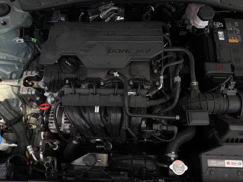 Certified 2024 Hyundai Kona SEL FWD image 10