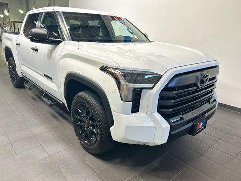 Used 2024 Toyota Tundra SR5 AWD/4WD image 2