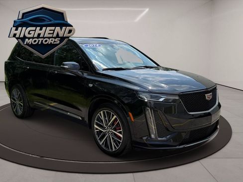 Used 2024 Cadillac XT6 Sport w/ Technology Package AWD/4WD image 8