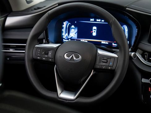 Used 2025 INFINITI QX60 Luxe image 11