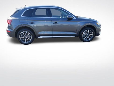 Certified 2023 Audi Q5 2.0T Premium Plus w/ Premium Plus Package AWD/4WD image 9
