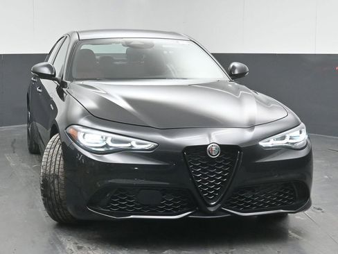 New 2026 Alfa Romeo Giulia AWD w/ Driving Assist Package image 6