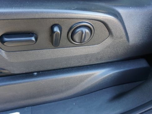 Used 2019 GMC Sierra 1500 AT4 w/ AT4 Premium Package image 22