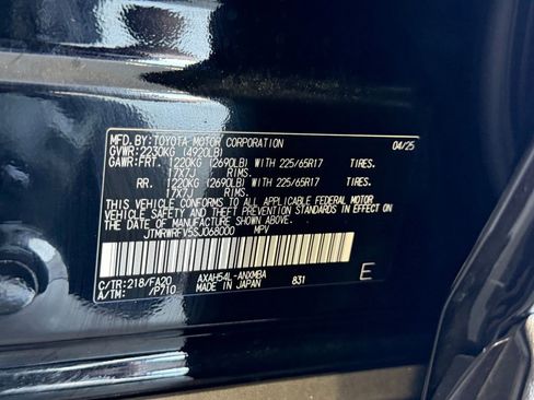 Used 2025 Toyota RAV4 XLE image 34