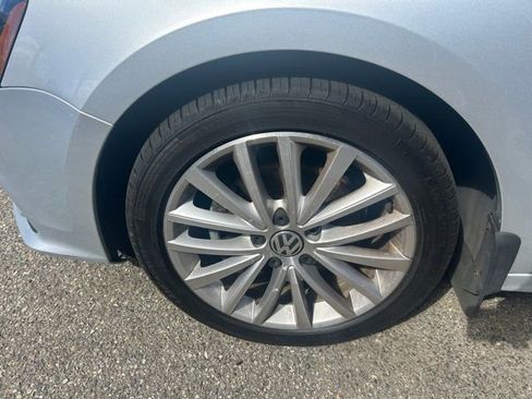 Used 2016 Volkswagen Jetta SEL image 8