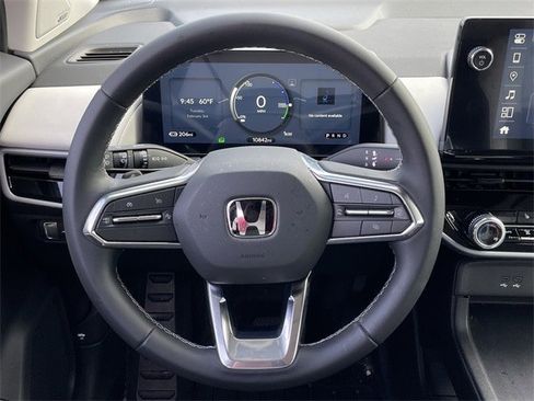 Used 2025 Honda Prologue Touring image 13