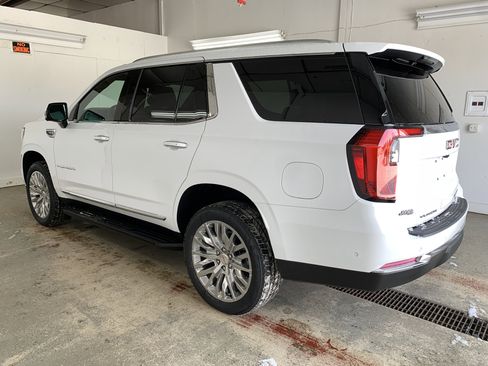 New 2026 GMC Yukon Elevation image 4