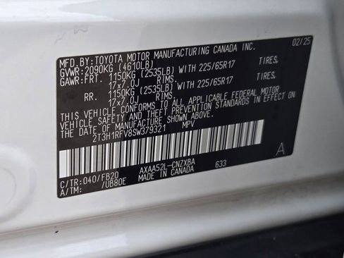 Used 2025 Toyota RAV4 LE image 33