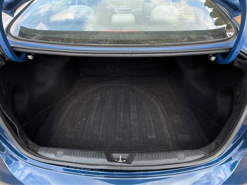 Used 2016 Hyundai Elantra SE image 37