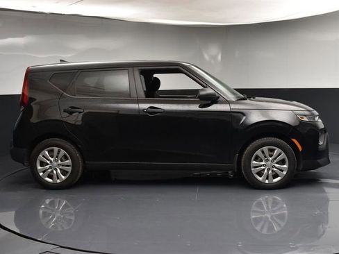 Certified 2020 Kia Soul LX FWD image 8
