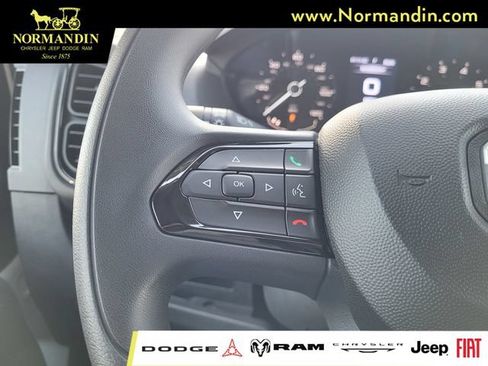 Used 2024 RAM ProMaster 2500 w/ Convenience Group FWD image 13