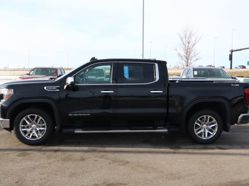 Certified 2022 GMC Sierra 1500 SLT w/ SLT Premium Plus Package image 4