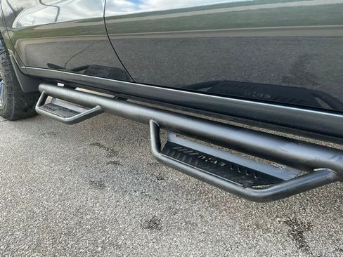 Used 2022 Chevrolet Silverado 1500 LT Trail Boss w/ Bed Protection Package image 12