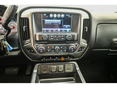 Used 2018 Chevrolet Silverado 1500 LT w/ All Star Edition AWD/4WD image 17