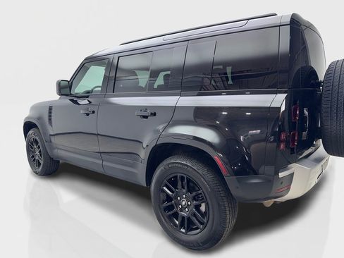 Used 2025 Land Rover Defender 110 S AWD/4WD image 14