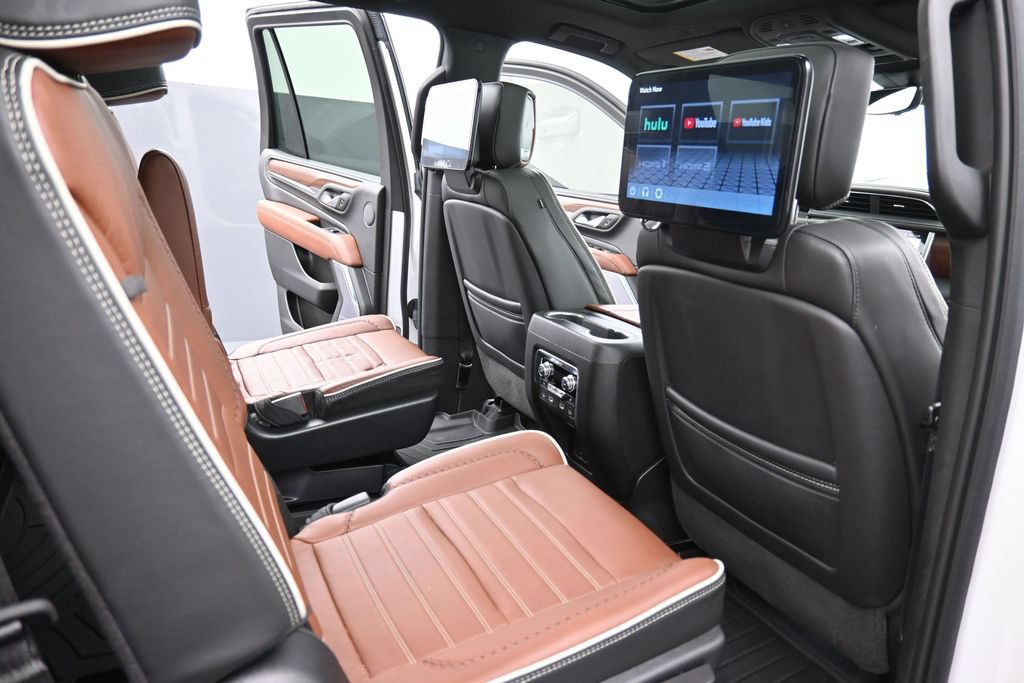 Used 2023 GMC Yukon Denali Ultimate AWD/4WD image 19