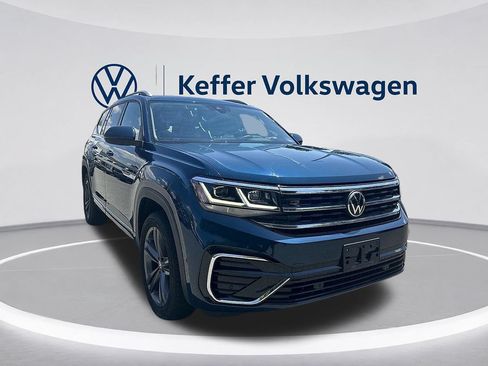 Used 2022 Volkswagen Atlas SEL R-Line AWD/4WD image 7