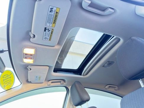 Used 2016 Honda HR-V EX image 18