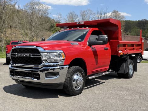 Used 2023 RAM 3500 Tradesman AWD/4WD image 6