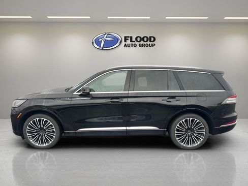New 2025 Lincoln Aviator Black Label image 4