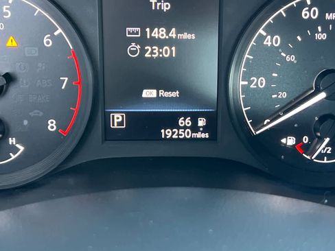 Used 2025 Nissan Altima 2.5 S image 23