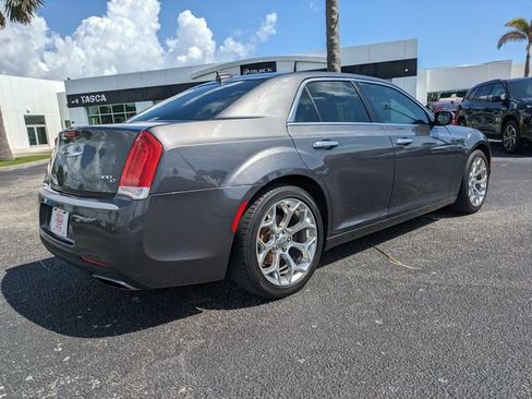 Used 2018 Chrysler 300 C w/ Sun, Sound & Nav Package RWD image 4
