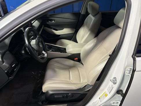 Used 2023 Honda Accord Touring image 25