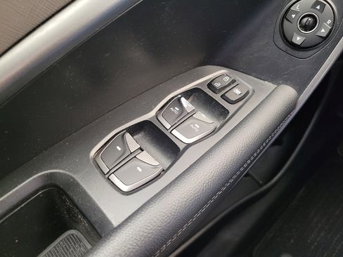 Used 2018 Hyundai Santa Fe Sport FWD image 27