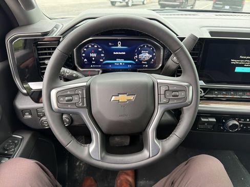 New 2026 Chevrolet Silverado 1500 LT w/ Safety Package AWD/4WD image 13
