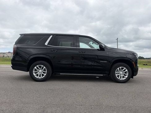 Used 2021 Chevrolet Tahoe High Country w/ Premium Package AWD/4WD image 6