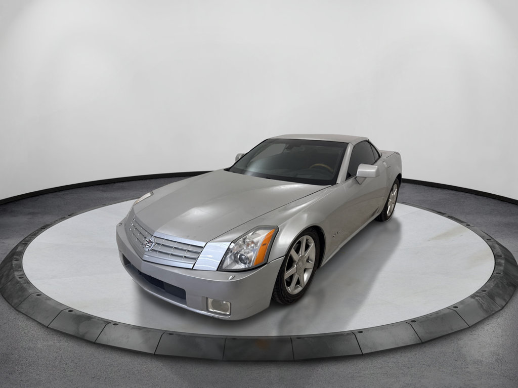 Used 2004 Cadillac XLR RWD image 1