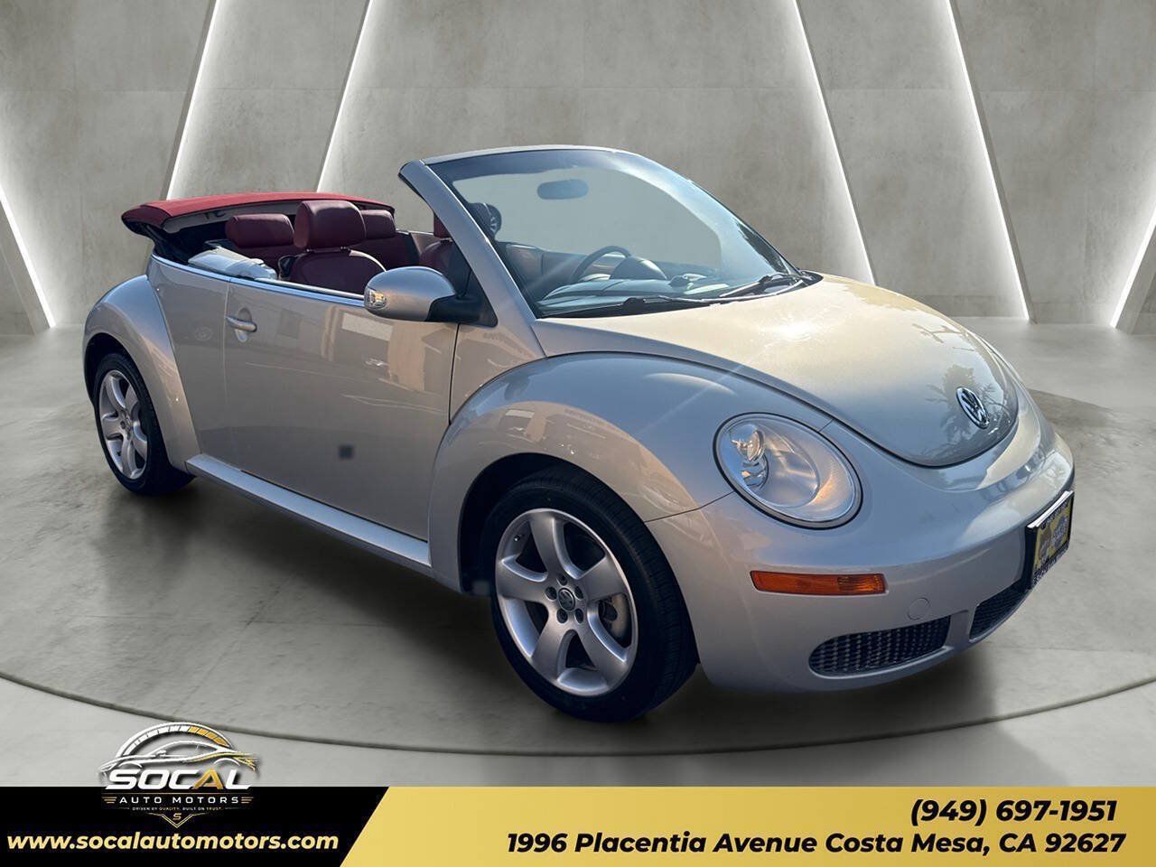Used 2009 Volkswagen Beetle Blush FWD image 7