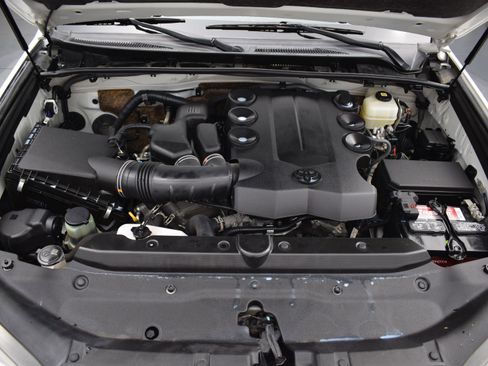 Used 2022 Toyota 4Runner TRD Off-Road Premium image 9