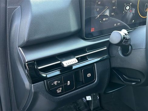 New 2026 Kia Sportage SX image 14