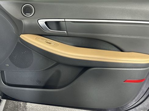 Used 2023 Hyundai Sonata Limited image 31