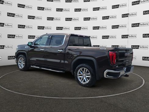 Used 2019 GMC Sierra 1500 SLT w/ SLT Premium Package AWD/4WD image 4