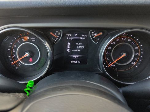 Used 2020 Jeep Wrangler Sport AWD/4WD image 23