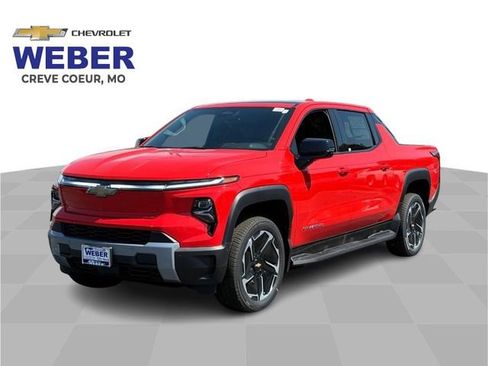 New 2026 Chevrolet Silverado EV LT image 1