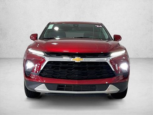 Used 2024 Chevrolet Blazer LT FWD image 3