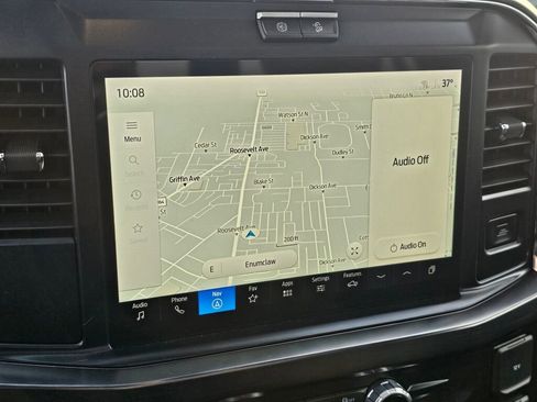 Certified 2025 Ford F350 Lariat w/ Black Appearance Package image 25