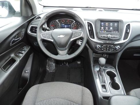 Used 2024 Chevrolet Equinox LT image 22