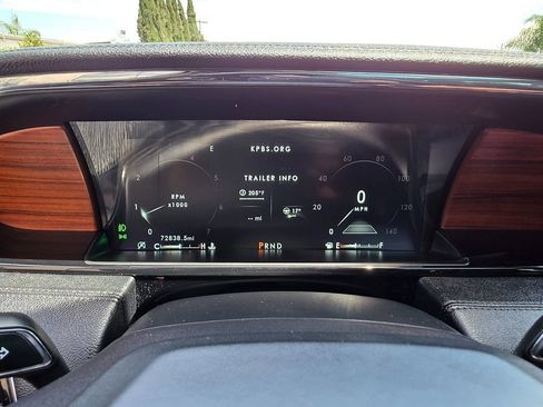 Used 2019 Lincoln Navigator Reserve w/ Cargo Package image 35