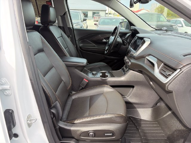 Used 2021 GMC Terrain SLT w/ Infotainment Package II AWD/4WD image 24