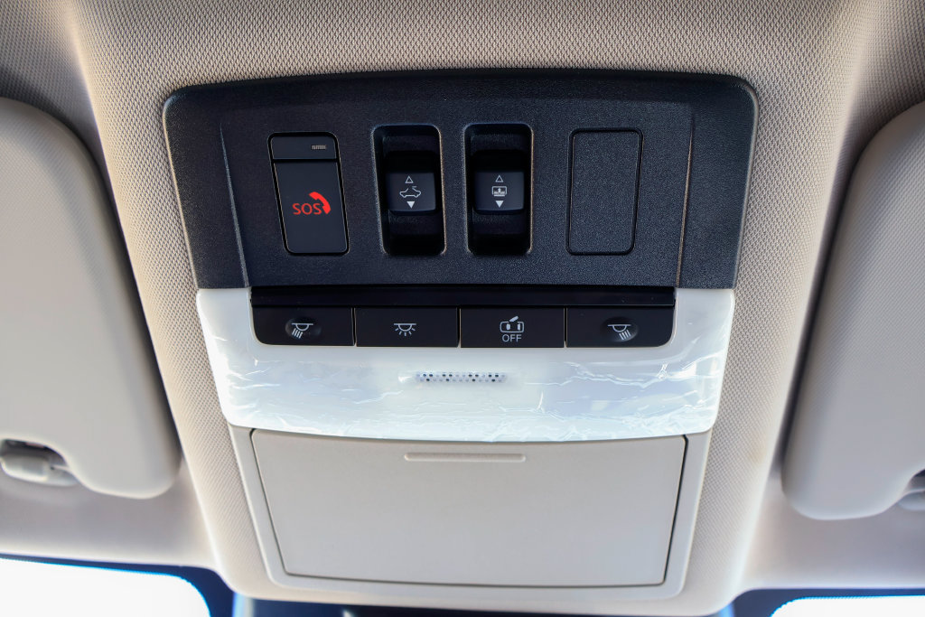 Certified 2026 Nissan Rogue Dark Armor FWD image 19