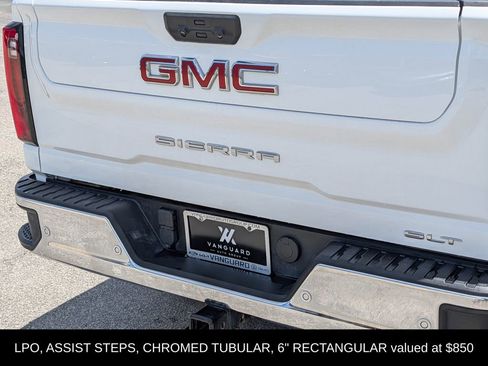 Used 2025 GMC Sierra 2500 SLT w/ SLT Convenience Package AWD/4WD image 8