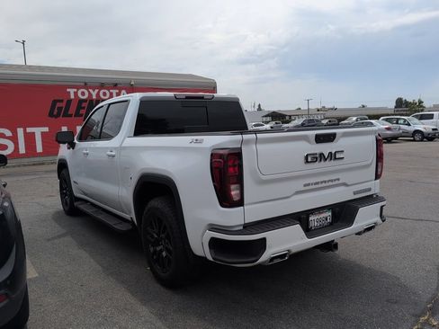 Used 2022 GMC Sierra 1500 Elevation w/ Elevation Premium Package AWD/4WD image 7