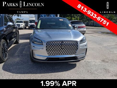 Used 2024 Lincoln Corsair FWD w/ Equipment Group 101A image 4
