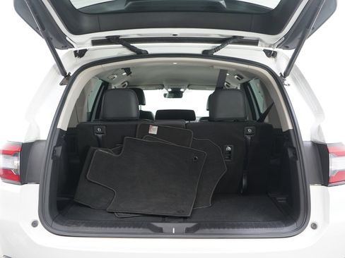 Used 2023 Honda Pilot EX-L image 18