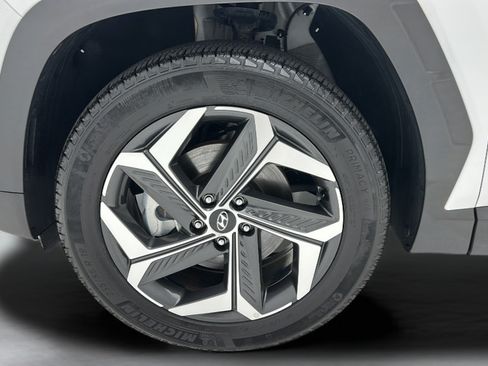 Used 2024 Hyundai Tucson SEL w/ Convenience Package AWD/4WD image 9