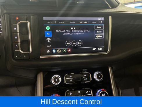 Used 2021 GMC Yukon XL Denali image 23